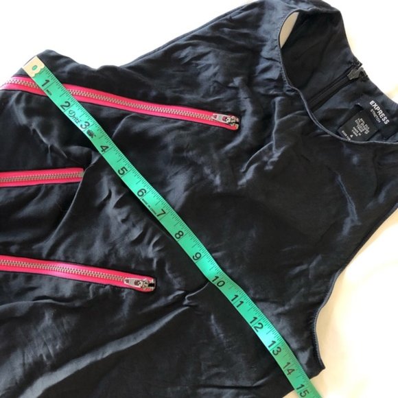 Black silk racerback tank with real pink zippers - Picture 6 of 8